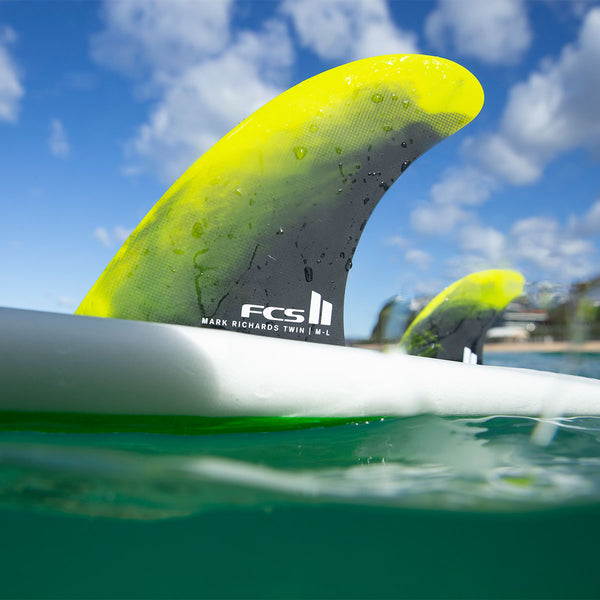 FCS II Mark Richards Twin + Stabiliser Fin Set